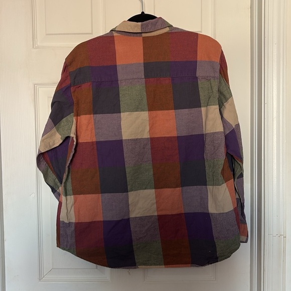 St John’s Bay Plaid Flannel Button Up Shirt - Picture 2 of 3